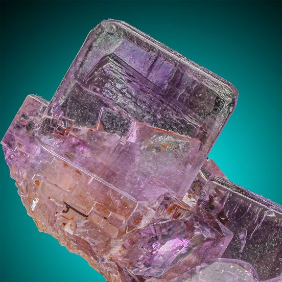 Fluorite-La Cabaña | Berbes-Caravia | Ribadesella | Asturias | Spain